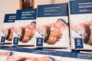 Gazdaságdiplomácia könyvbemutató